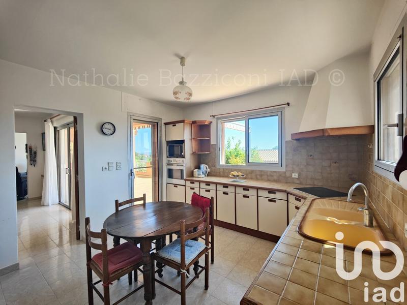 Maison - 176 m² - 7 pièces