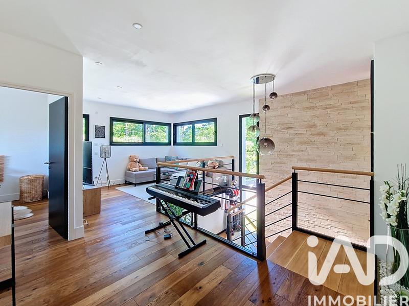 Maison de maîtres - 262 m² - 8 pièces