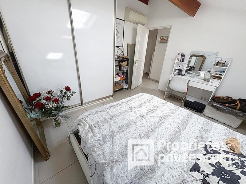 Appartement - 86 m² - 4 pièces
