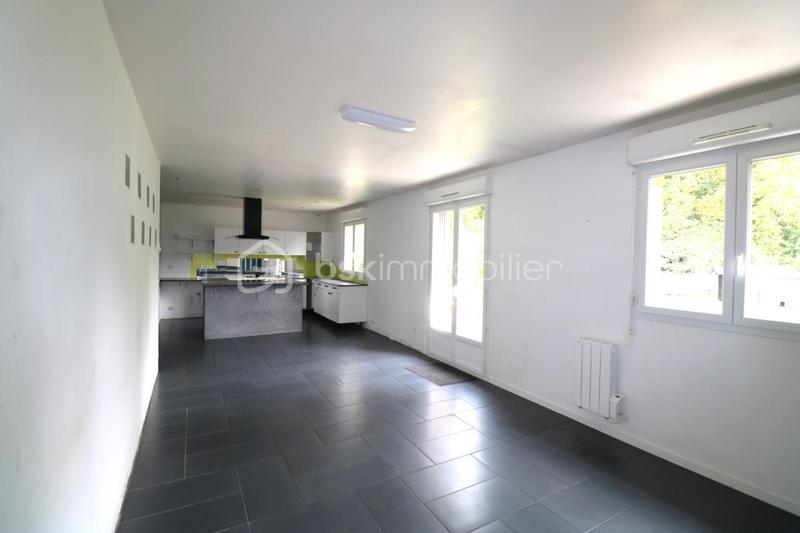 Maison - 109 m² - 6 pièces