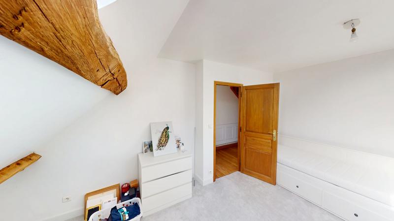 Maison ancienne - 171 m² - 6 pièces