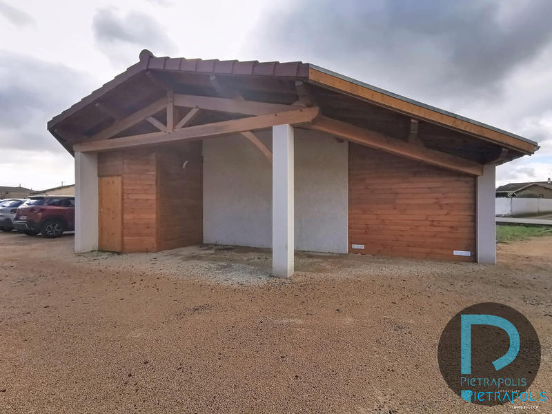 Maison - 98 m² - 4 pièces