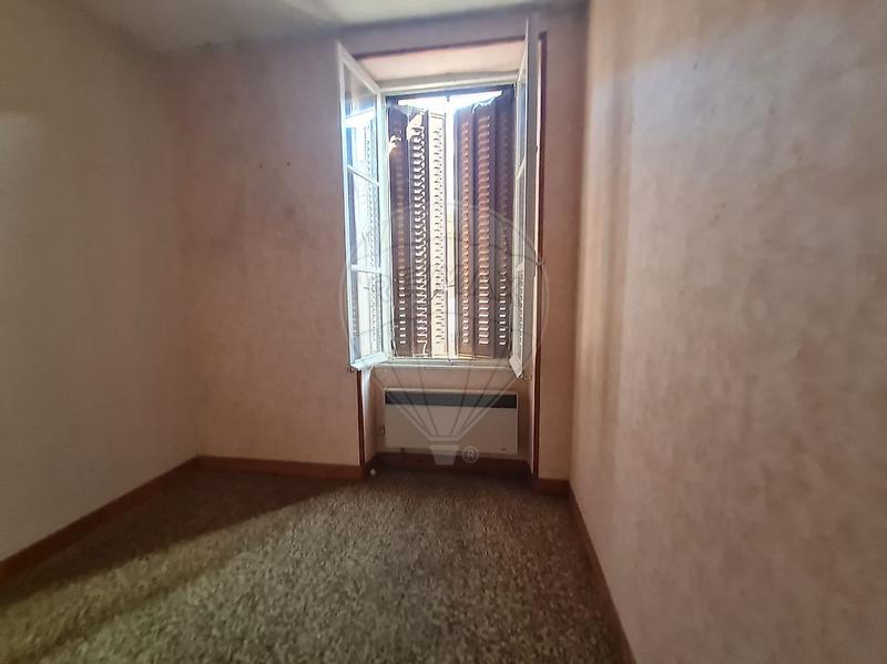 Maison de ville - 218 m² - 9 pièces