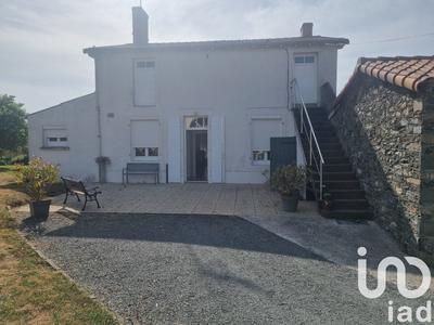 Maison - 96 m² - 4 pièces