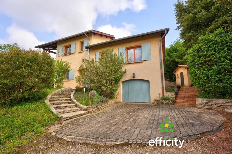 Maison - 166 m² - 7 pièces