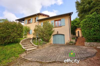 Maison - 166 m² - 7 pièces