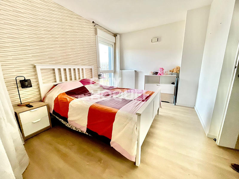 Appartement - 84 m² - 4 pièces
