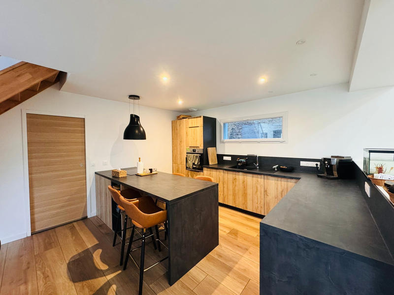 Maison - 155 m² - 5 pièces