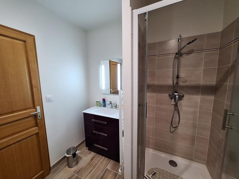 Maison traditionnelle - 145 m² - 7 pièces