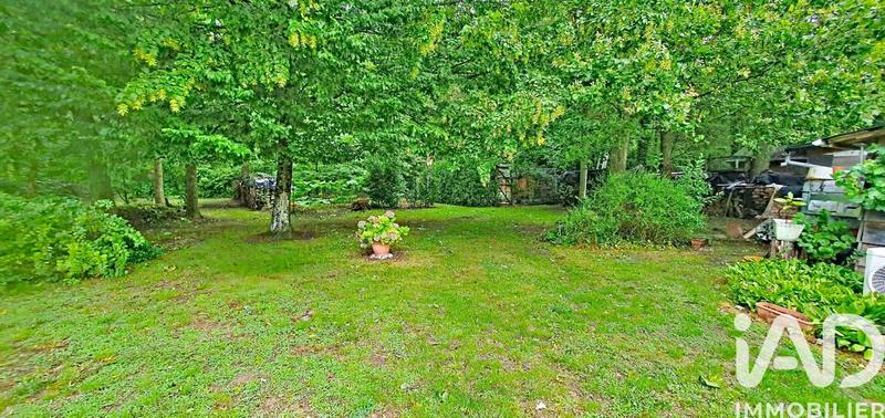 Maison - 210 m² - 7 pièces