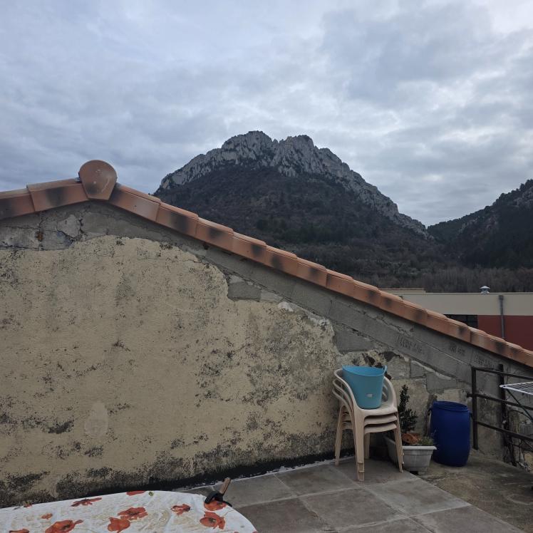 Maison - 91 m² - 6 pièces