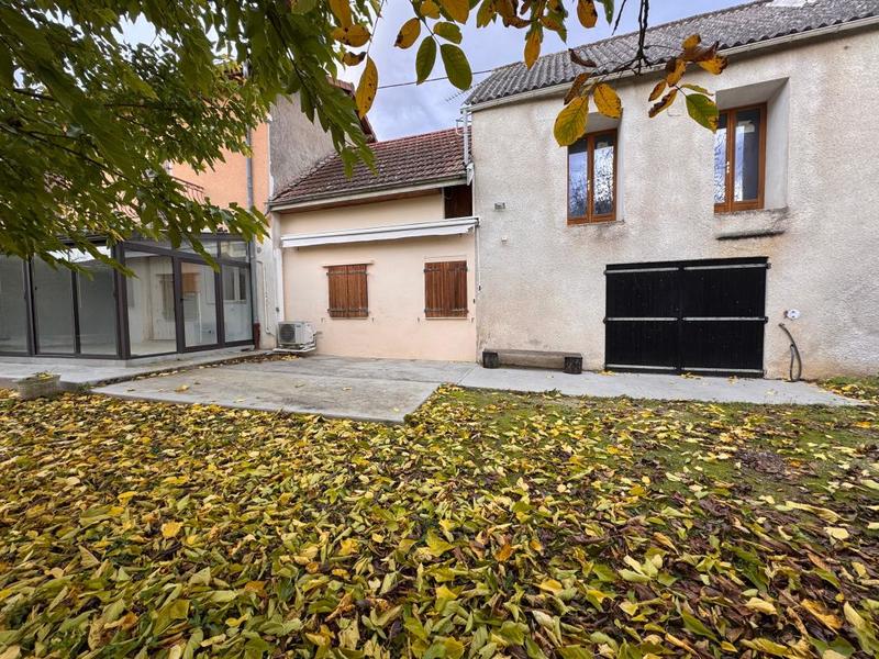 Maison - 95 m² - 3 pièces