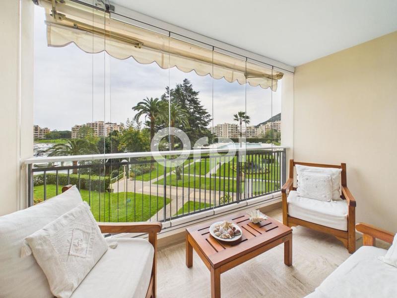 Appartement - 87 m² - 4 pièces