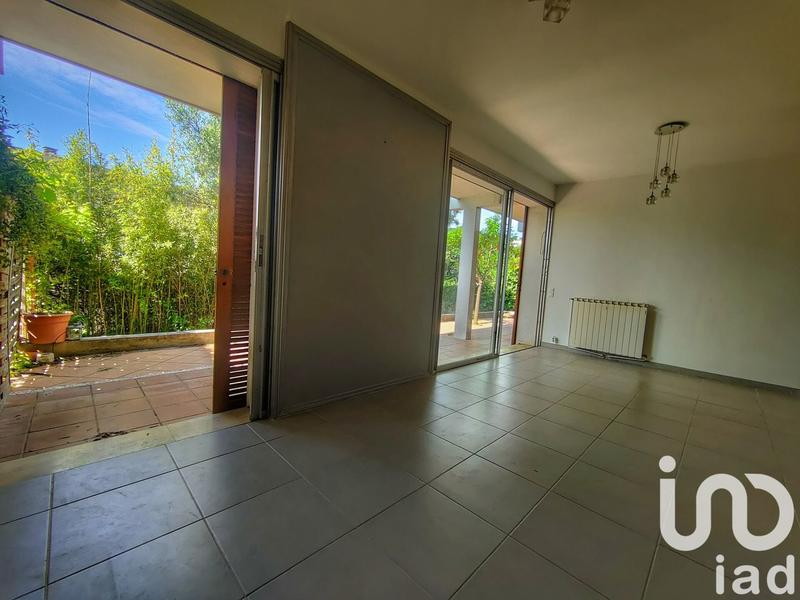 Appartement - 90 m² - 3 pièces