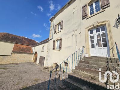 Maison - 213 m² - 6 pièces