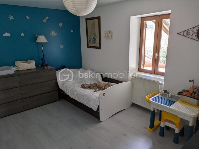 Maison - 170 m² - 8 pièces