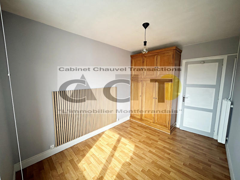 Appartement - 65 m² - 4 pièces