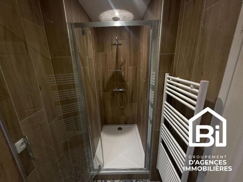 Studio - 30 m² - 1 pièce