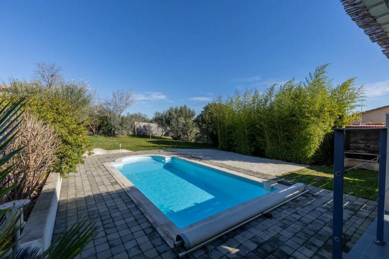 Maison - 104 m² - 6 pièces