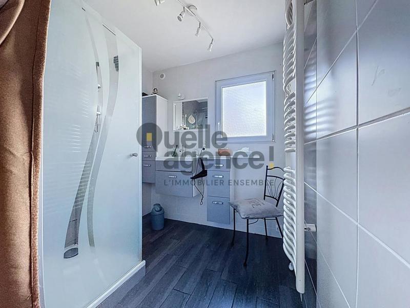 Maison - 175 m² - 6 pièces