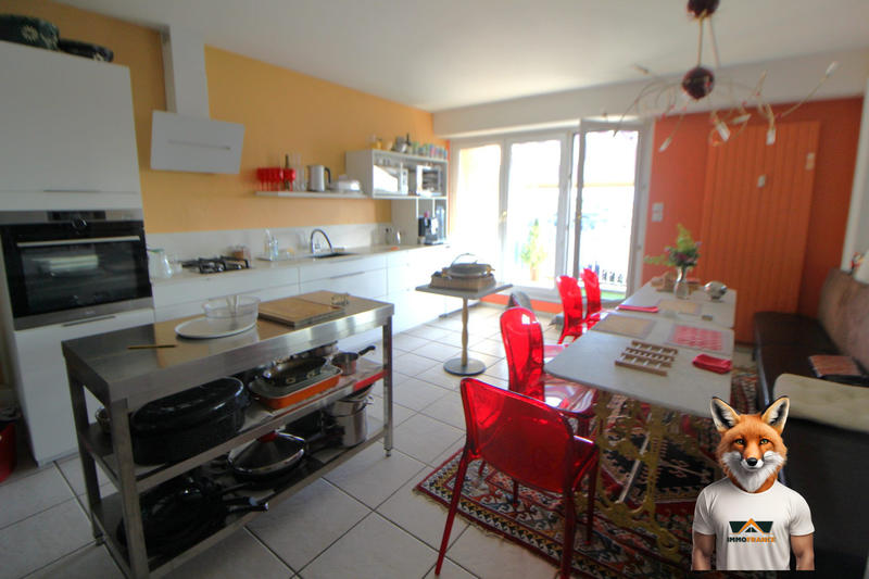 Appartement - 192 m² - 5 pièces