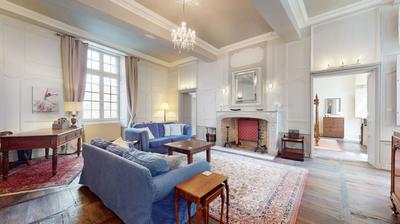 Appartement - 143 m² - 6 pièces