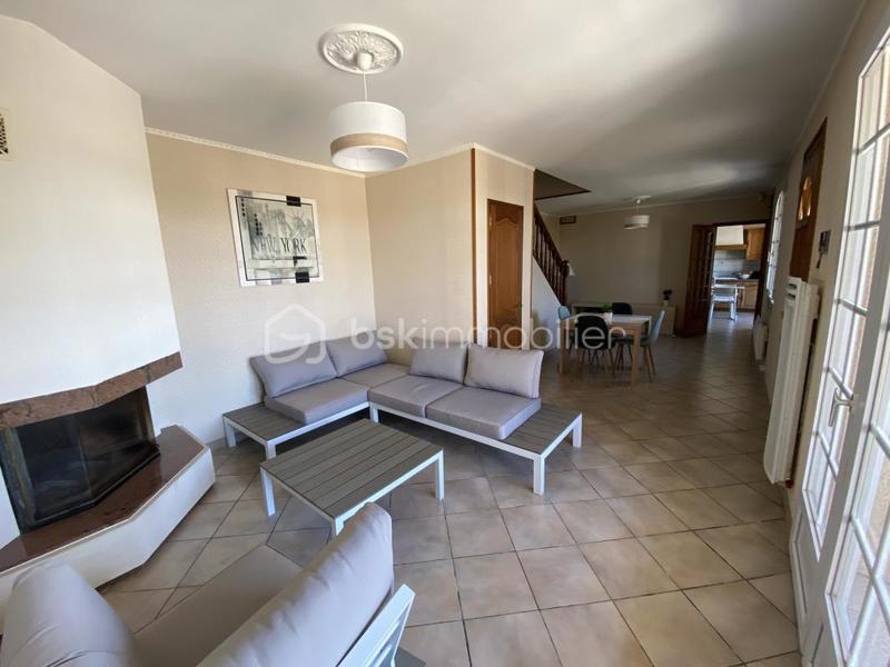 Maison - 180 m² - 6 pièces