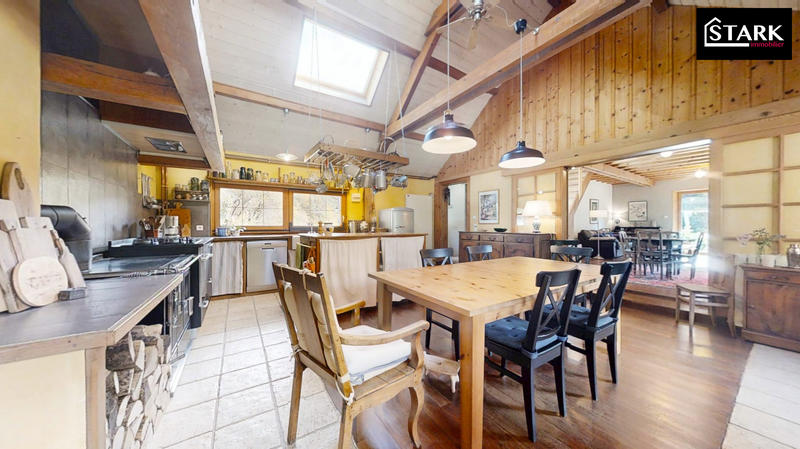 Maison - 172 m² - 7 pièces