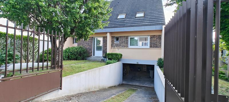 Maison contemporaine - 140 m² - 6 pièces