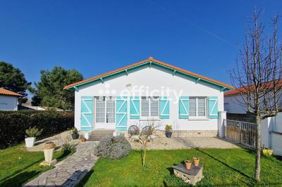 Maison - 170 m² - 9 pièces