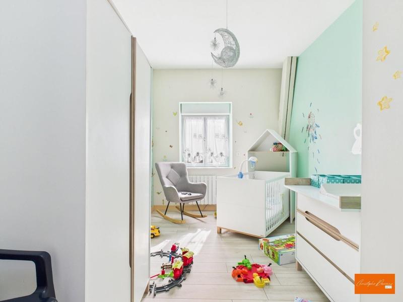 Maison - 240 m² - 8 pièces