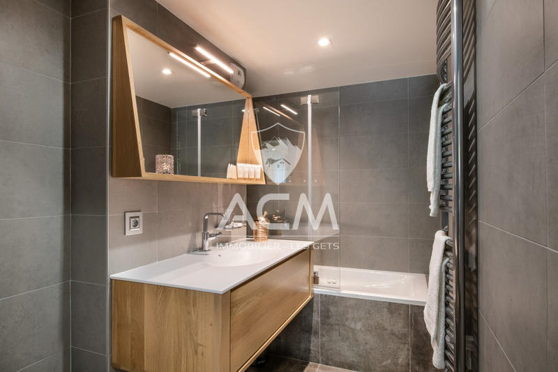 Duplex - 176 m² - 5 pièces