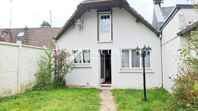 Maison de village - 102 m² - 3 pièces
