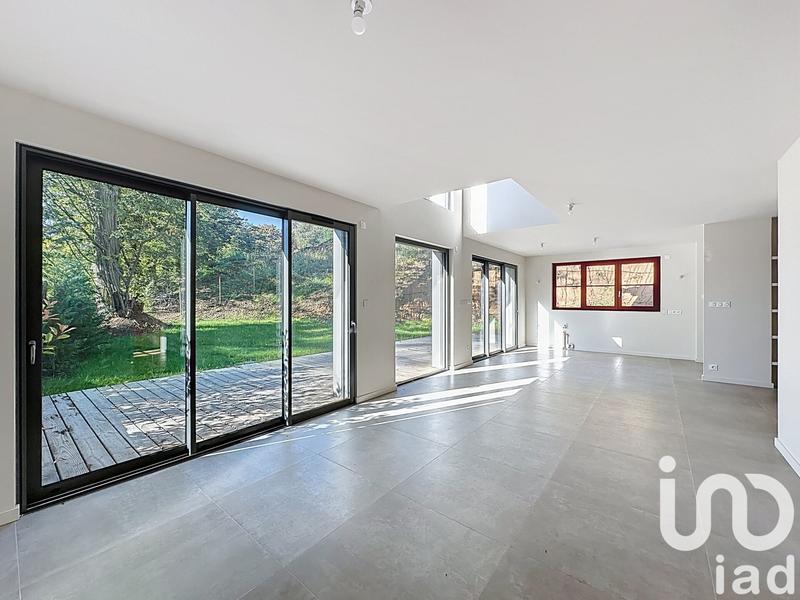 Maison - 133 m² - 6 pièces