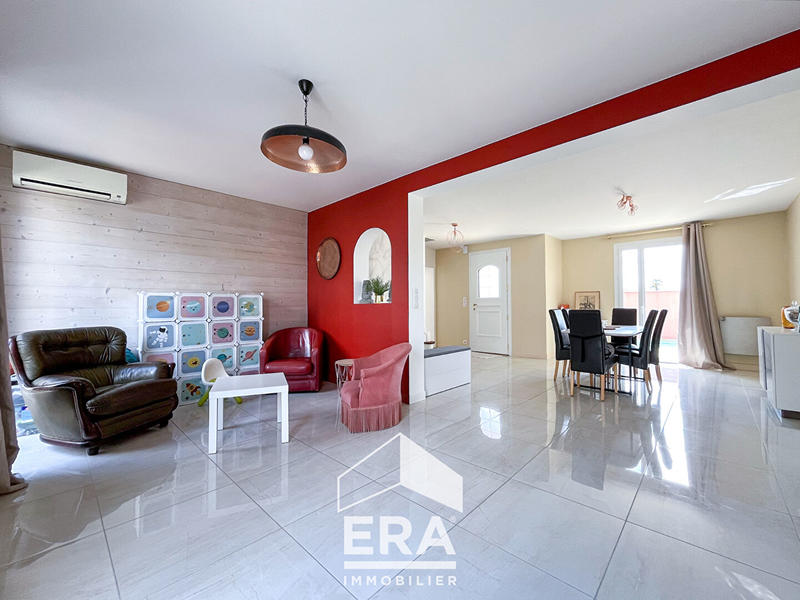 Maison - 100 m² - 4 pièces