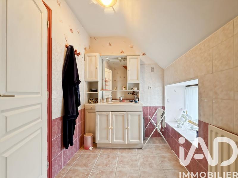 Maison - 176 m² - 7 pièces