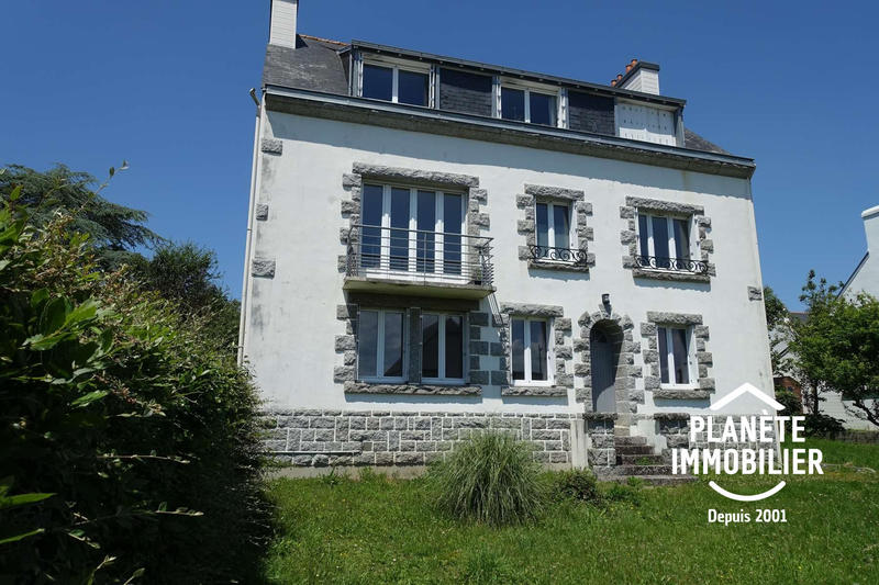 Maison ancienne - 192 m² - 10 pièces