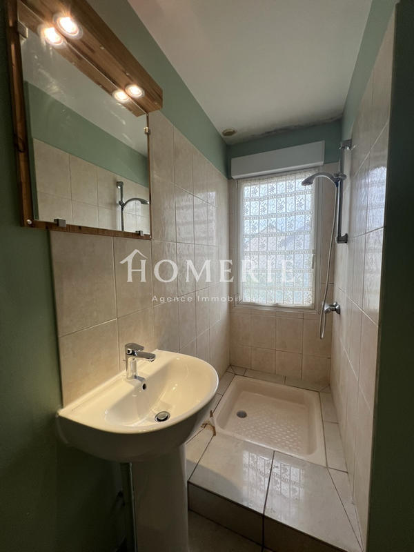 Maison - 170 m² - 7 pièces