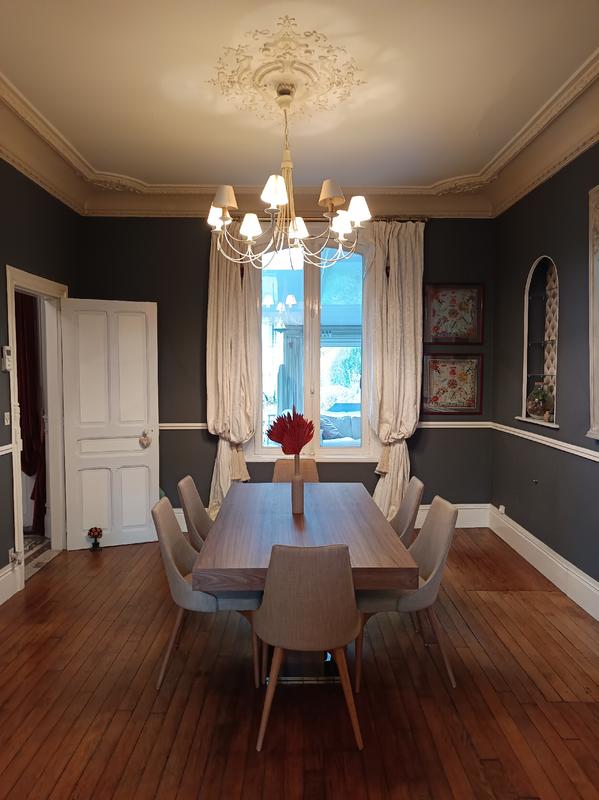 Maison de maîtres - 304 m² - 9 pièces