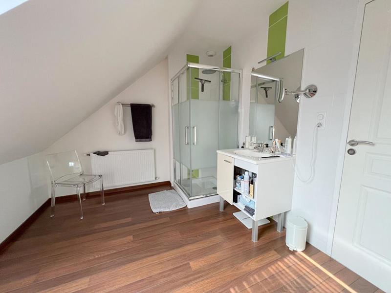 Maison - 176 m² - 6 pièces