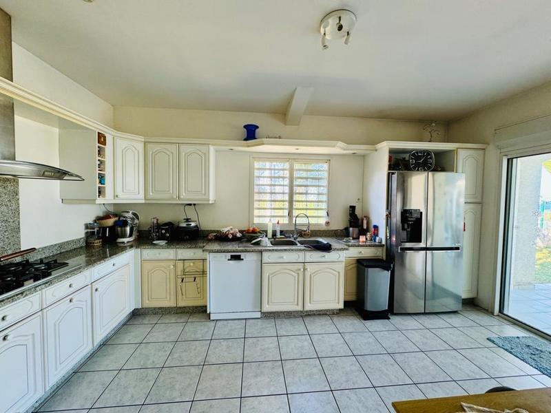 Villa - 168 m² - 5 pièces