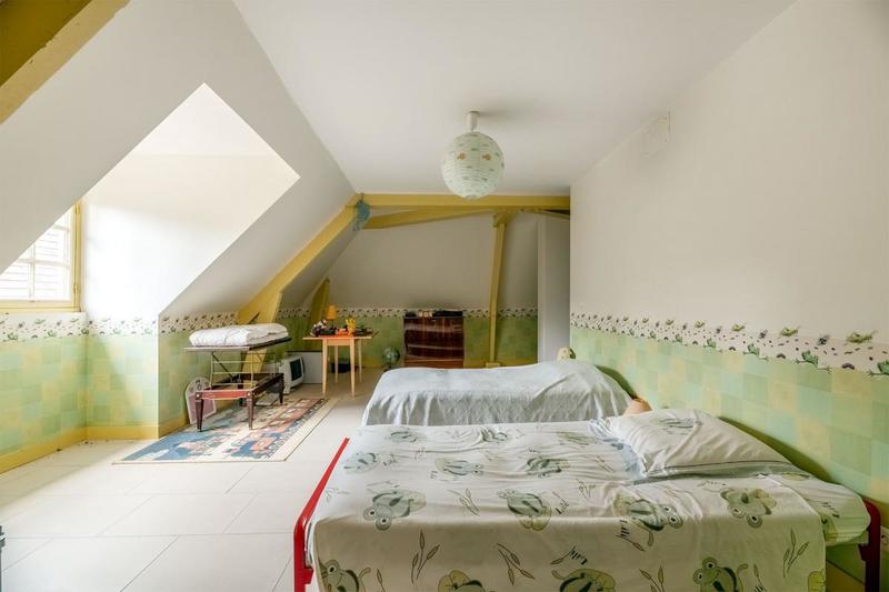 Maison - 307 m² - 11 pièces