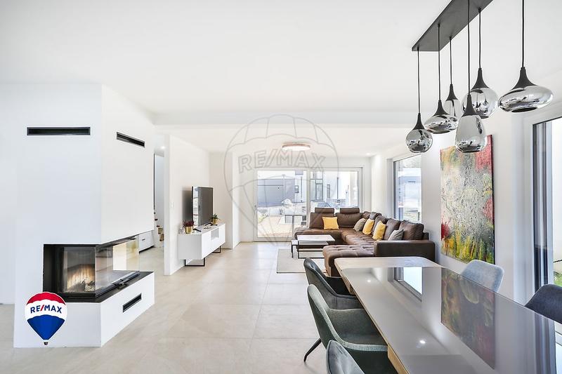 Villa - 150 m² - 6 pièces