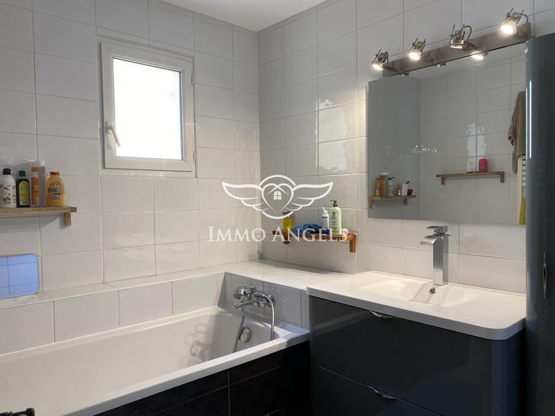 Villa - 178 m² - 7 pièces