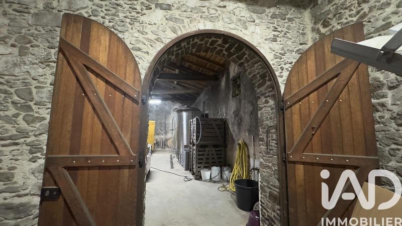 Maison - 292 m² - 5 pièces