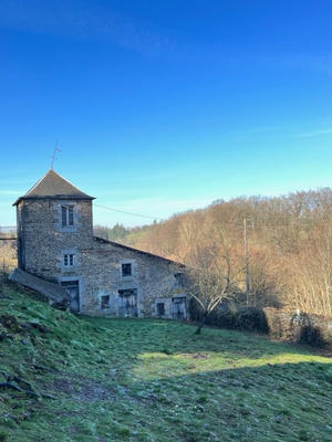 Maison - 200 m² - 9 pièces