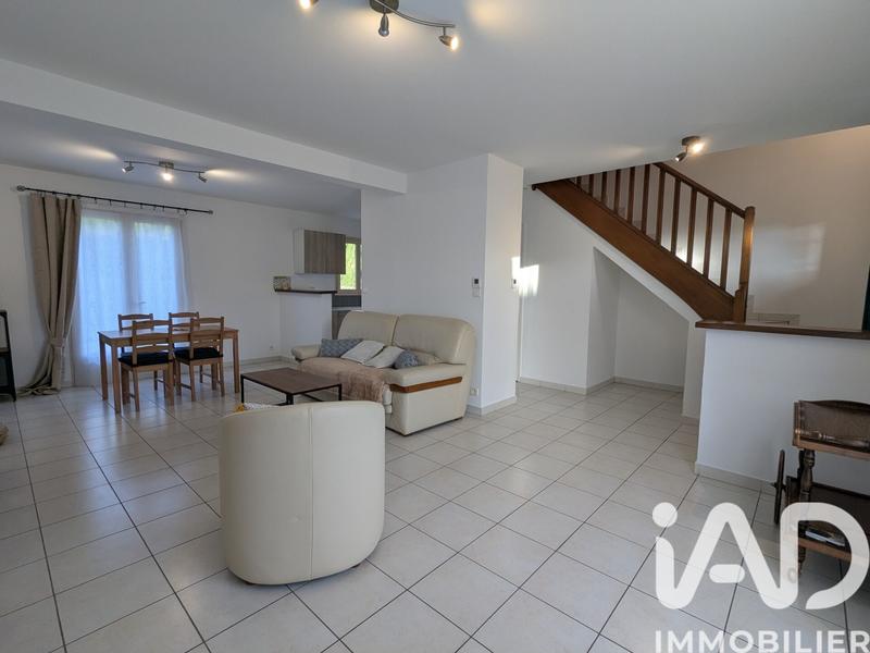 Maison - 88 m² - 4 pièces