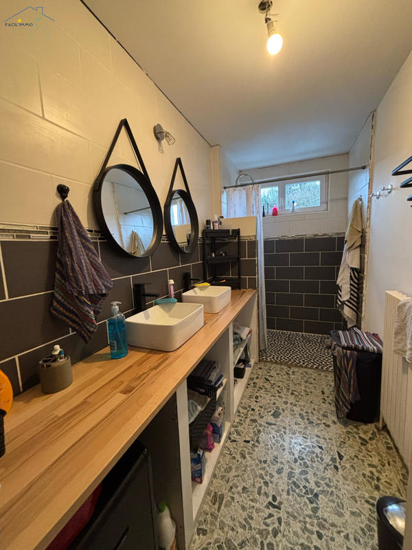 Maison - 108 m² - 7 pièces