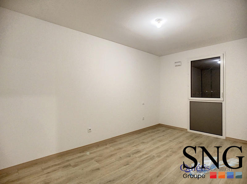 Appartement - 92 m² - 4 pièces