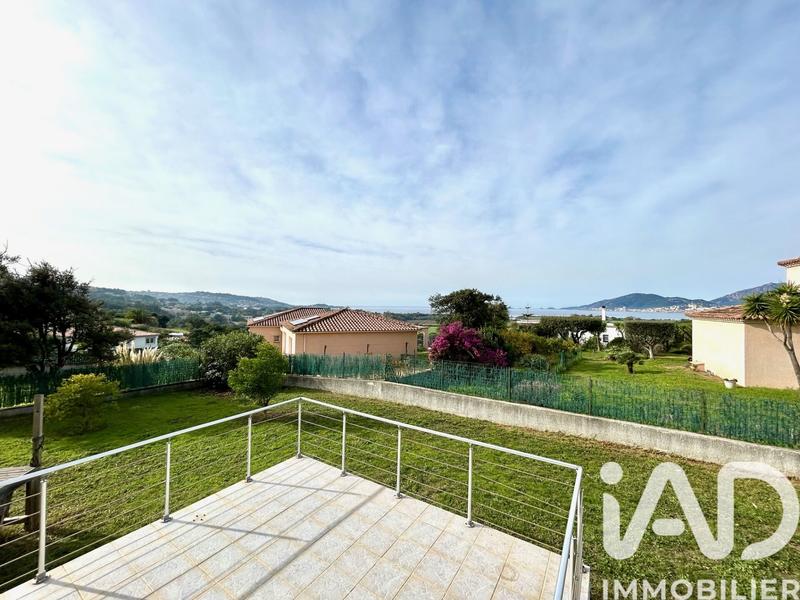 Appartement - 150 m² - 6 pièces